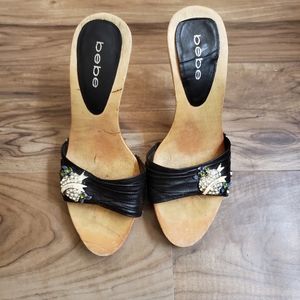 RARE Wood bebe sandal 5.5